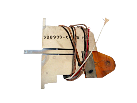 598933-001 Datacard BRACKET, THERMOCOUPLE   